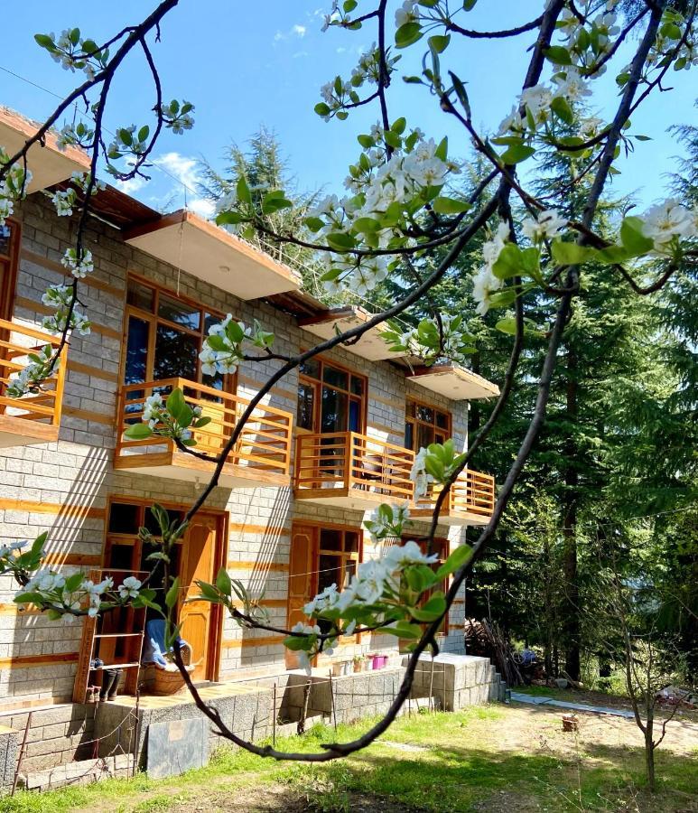 Getaway Stays Manali Bagian luar foto
