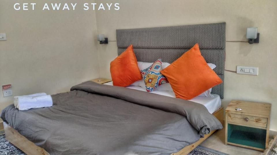 Getaway Stays Manali Bagian luar foto